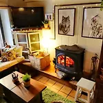 Refugio La Ardilla Real * ポサダ・デ・バルデオン