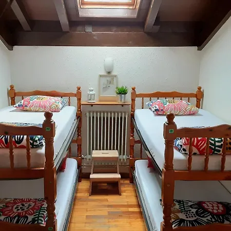 Refugio La Ardilla Real Hostel