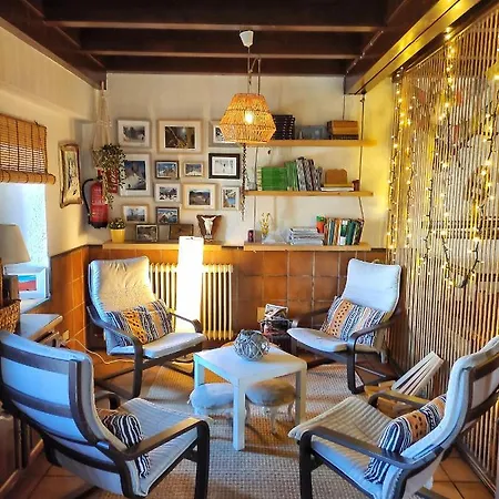 Hostel Refugio La Ardilla Real *